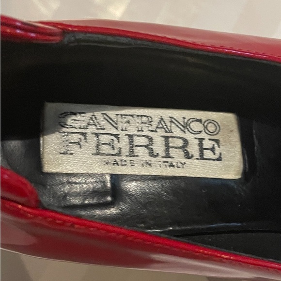 Vintage Ganfranco Ferre Red Classic Made in Italy Pumps Size 9 - Picture 7 of 8